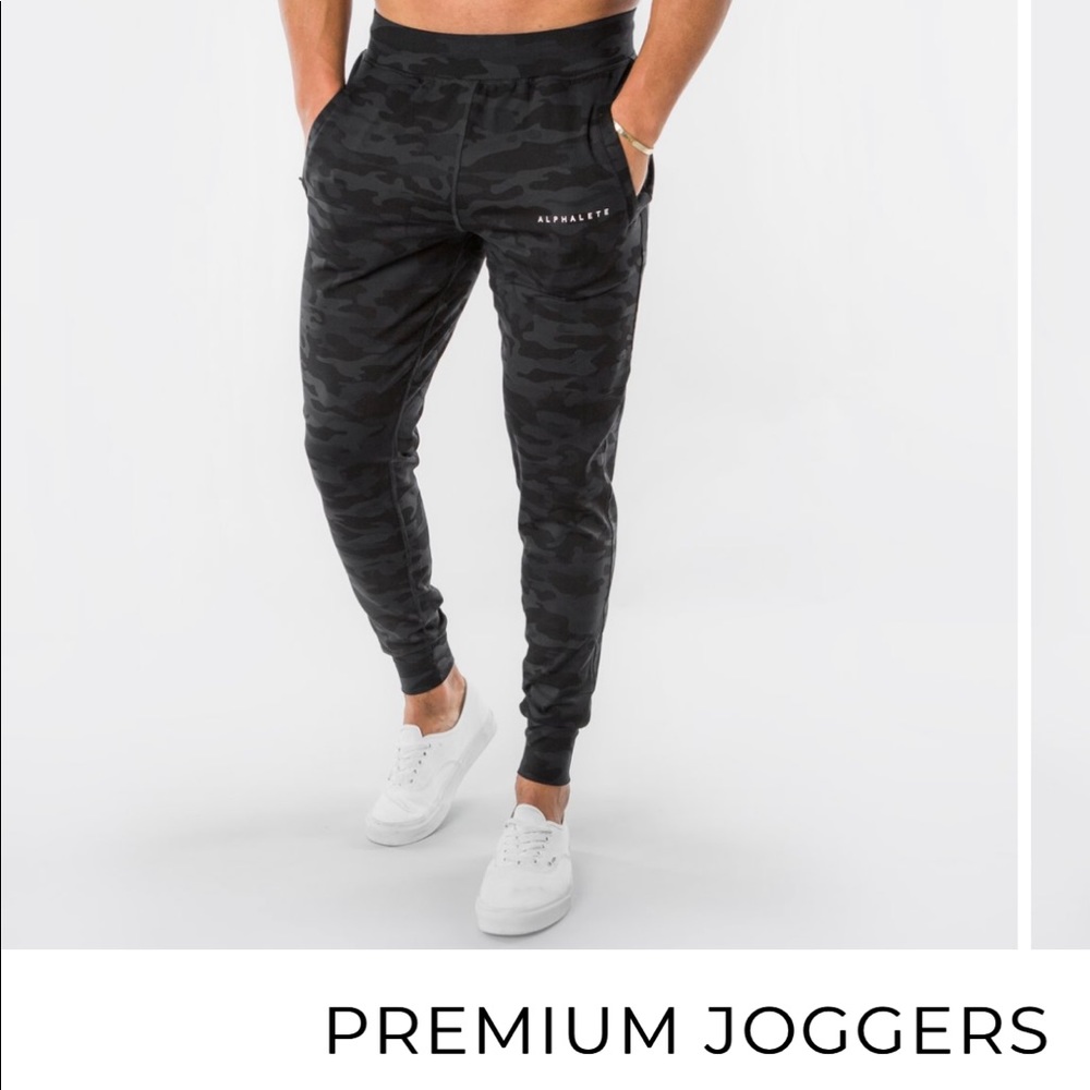 Men’s Alphalete Premium Jogger - Medium - Camo